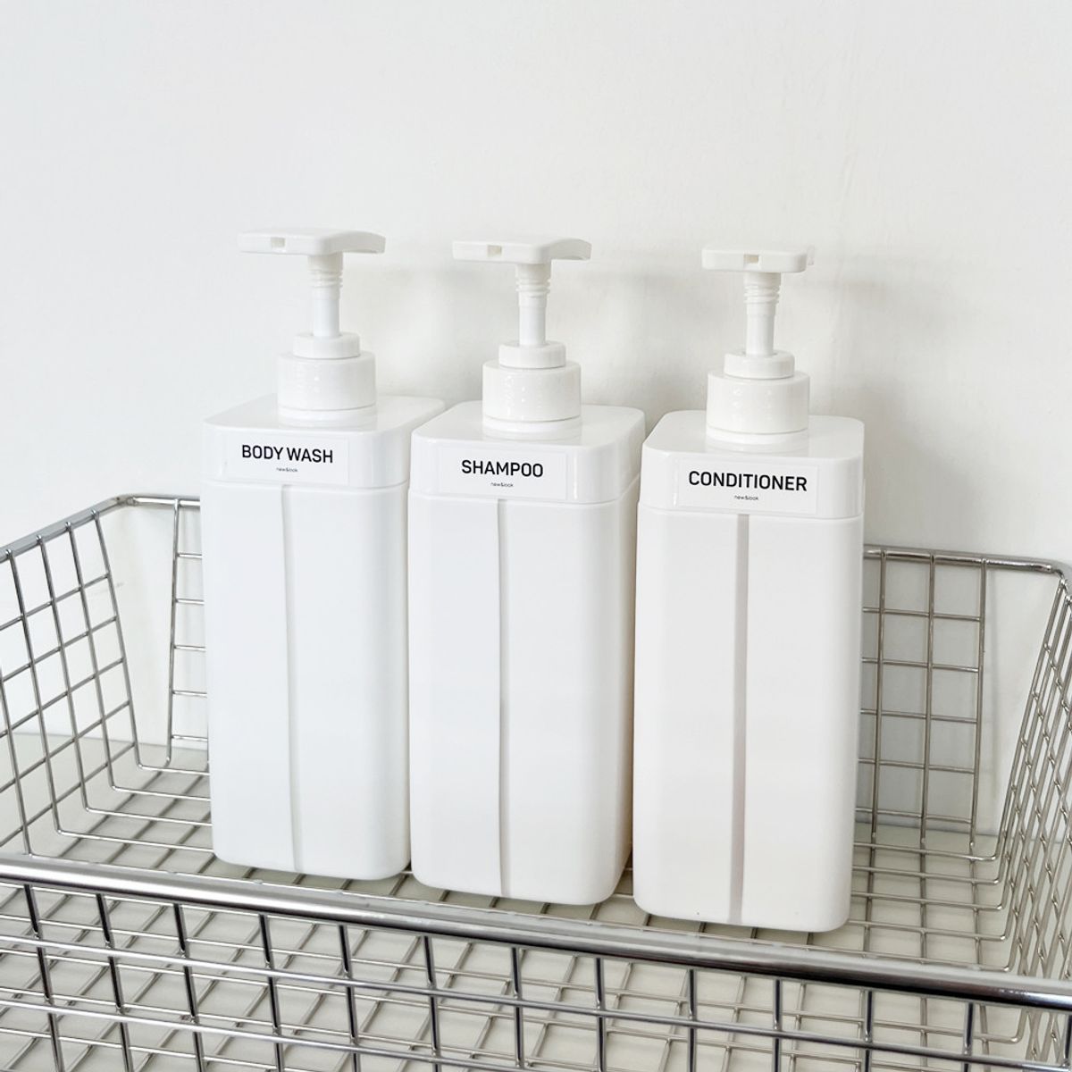뉴앤룩(NEWNLOOK) [3pack] 용량 확인 가능한 욕실 디스펜서 리필용기 / 샴푸 공병 720ml 3개