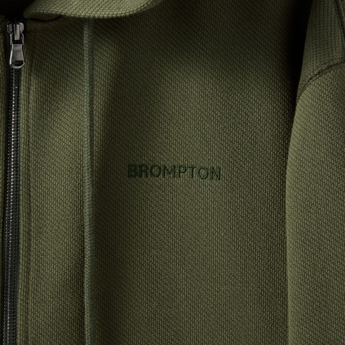 브롬톤 런던(BROMPTON LONDON) DIAGONAL JACQUARD HOOD FULL ZIP - OLIVE (P244UFT433)