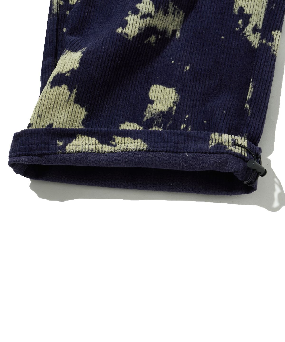 브라운브레스(BROWNBREATH) TAG CORDUROY PATTERN PANTS - NAVY