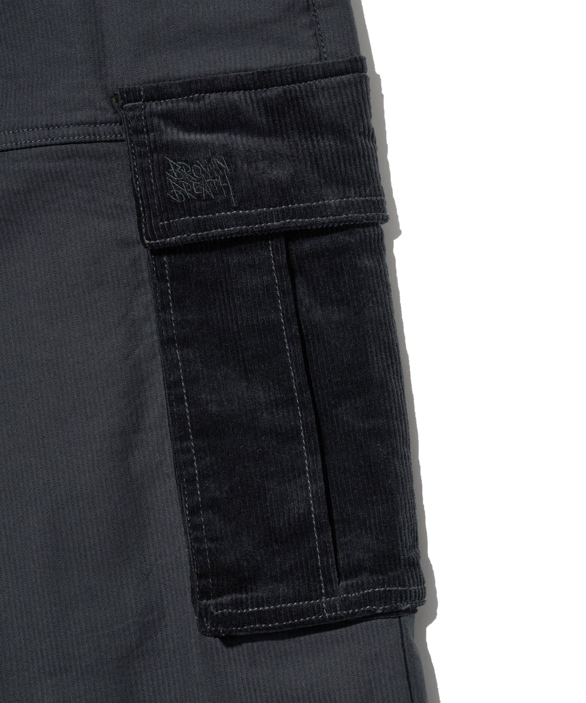 브라운브레스(BROWNBREATH) TAG CORDUROY CARGO PANTS - CHARCOAL