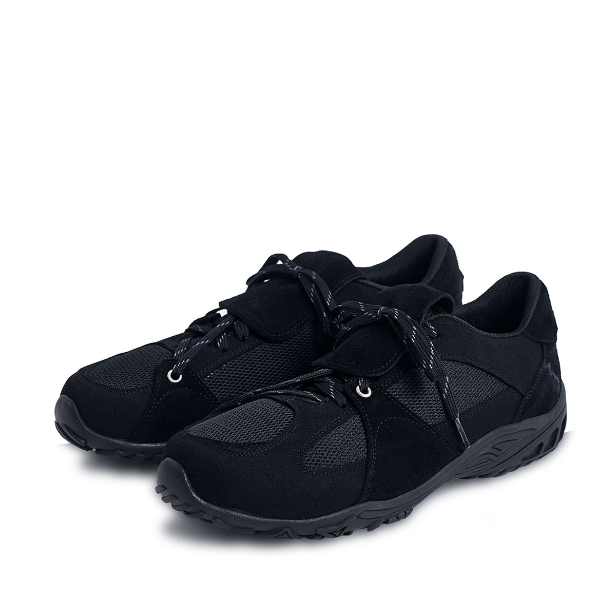 네거티브쓰리(NEGATIVETHREE) Asymmetry Sneakers_Black