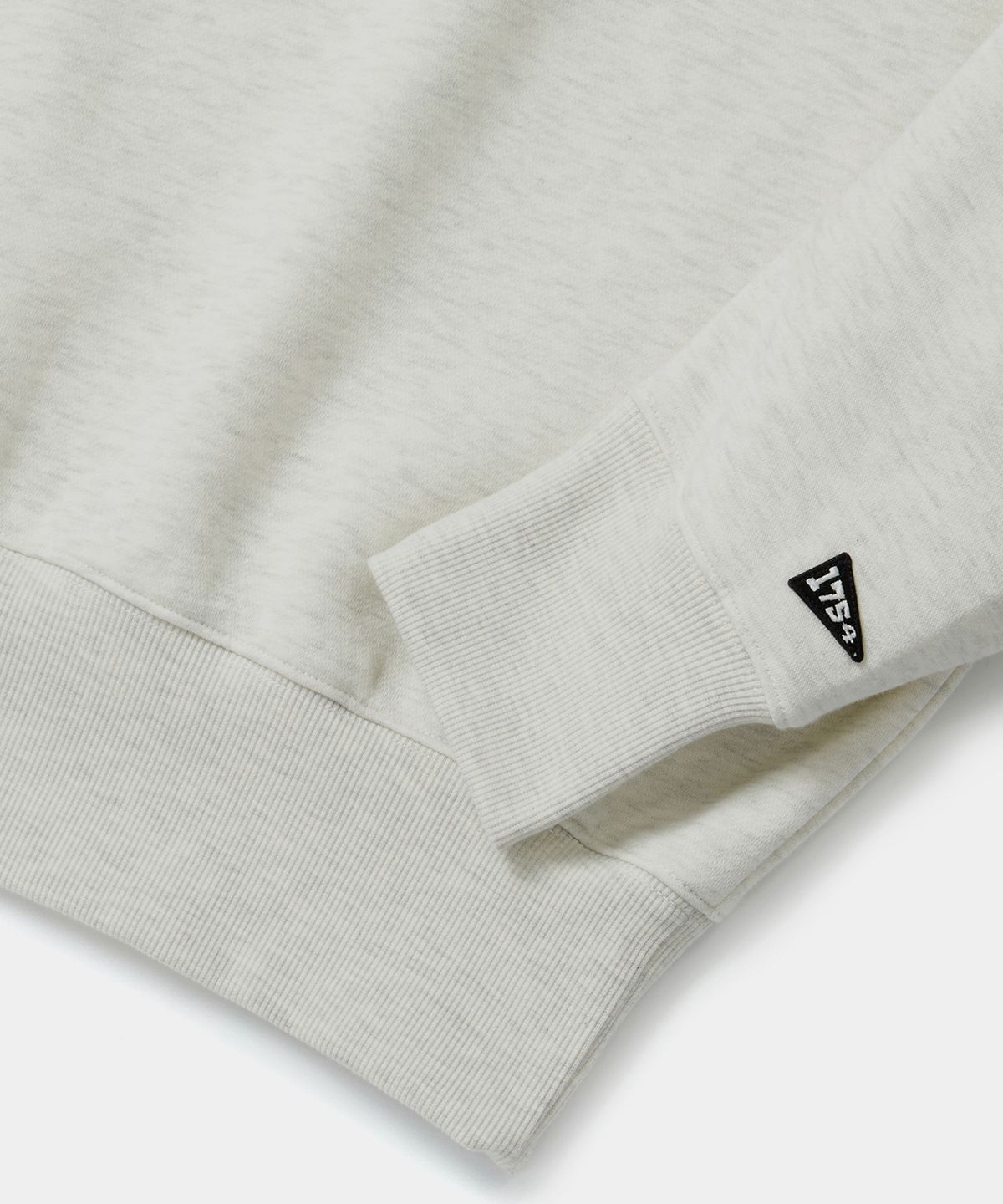 컬럼비아 유니버시티(COLUMBIA UNIVERSITY) CU SHIELD WOMEN FLEECE SWEATSHIRTS 오트밀