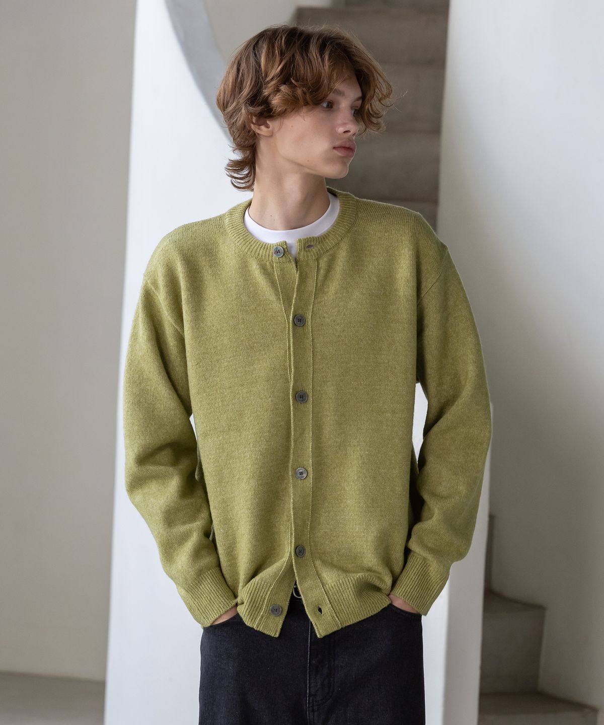 데꼬로소(DECOROSO) 컴포트 라운드넥 가디건 [그린]