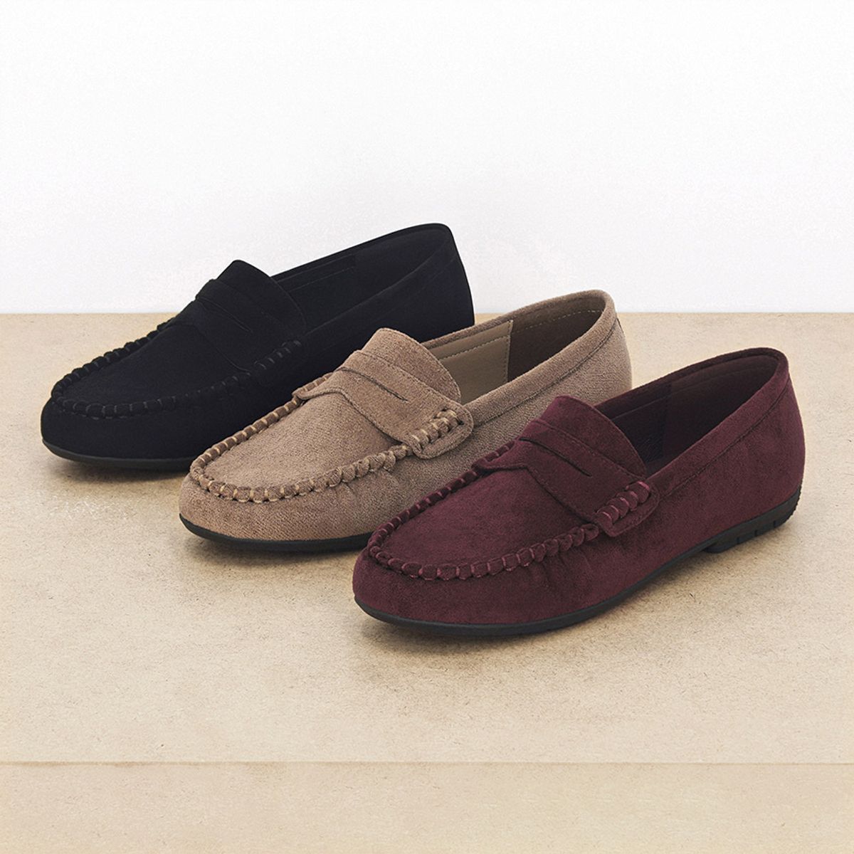 엘칸토(ELCANTO) 마쯔 여성 코지 봉합 로퍼 1.5cm LCWC82M439