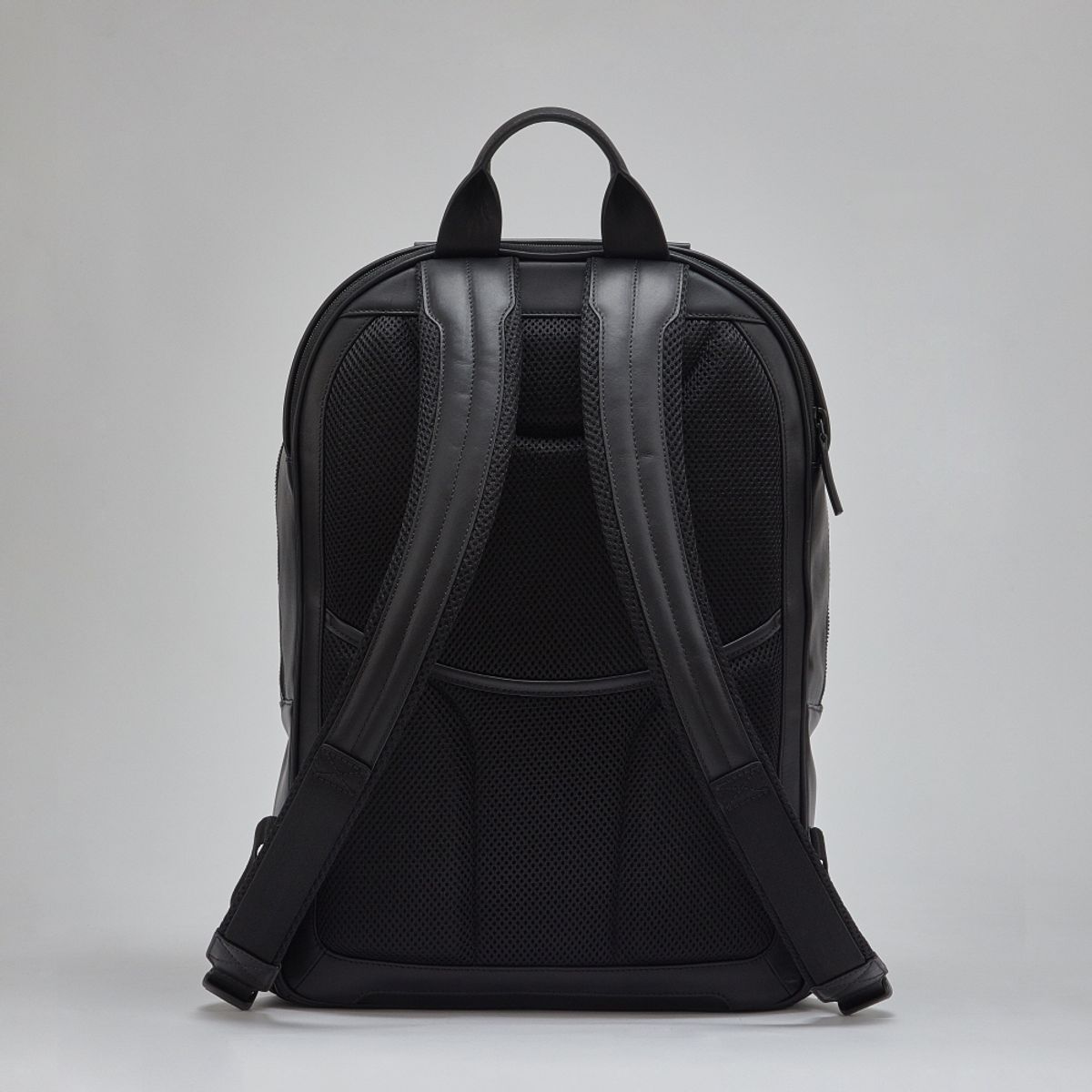 제로러기지(ZERO LUGGAGE) ZERO 블랙라벨 그레인 레더 백팩