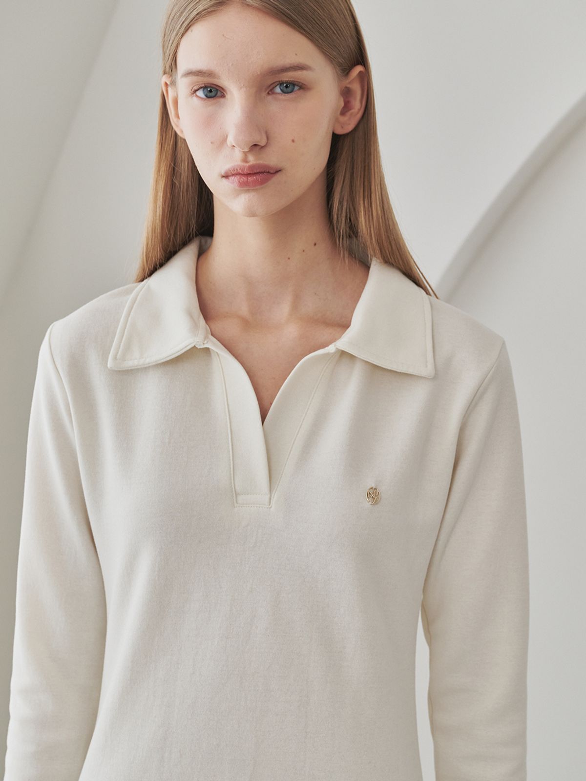 누브(NOUVE) Slim Fit Collar Dress - Ivory