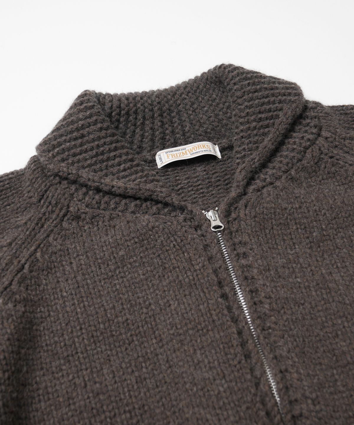 프리즘웍스(FRIZMWORKS) HEAVY COWICHAN ZIP UP CARDIGAN _ SEPHIA