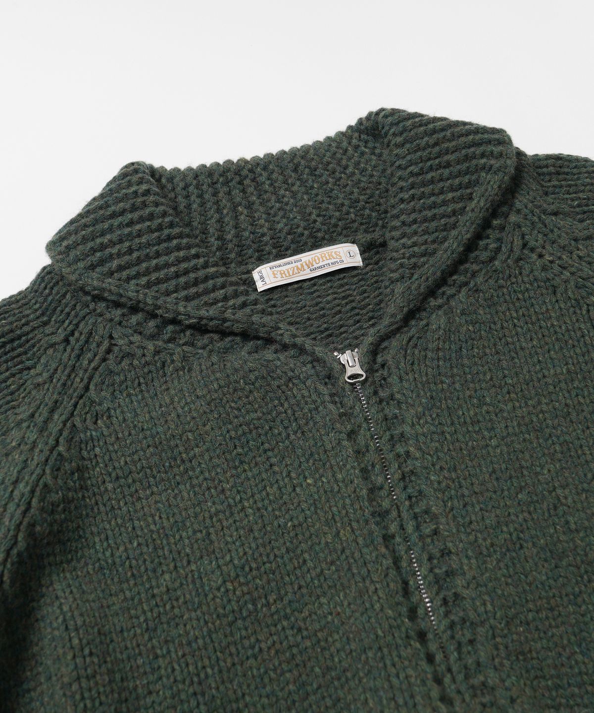 프리즘웍스(FRIZMWORKS) HEAVY COWICHAN ZIP UP CARDIGAN _ FOREST GREEN