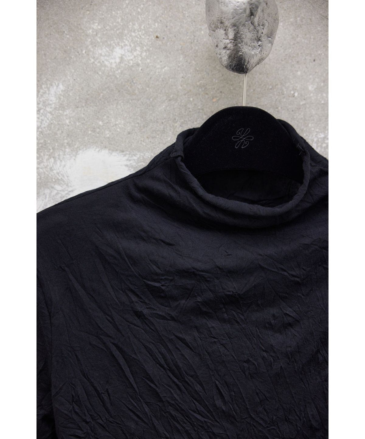 유스(YOUTH) Mock-neck Jersey Top - Black