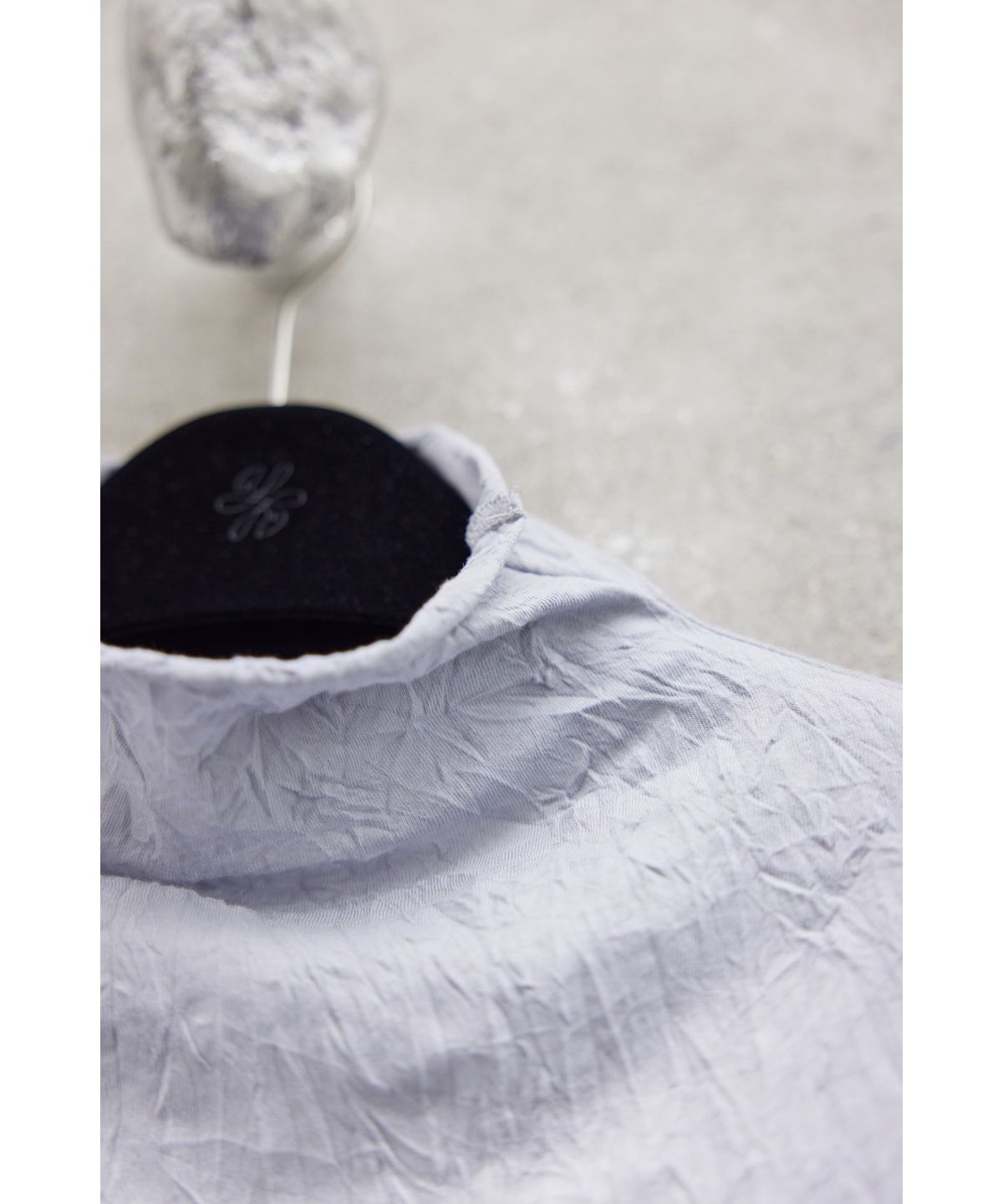 유스(YOUTH) Mock-neck Jersey Top - Light Blue