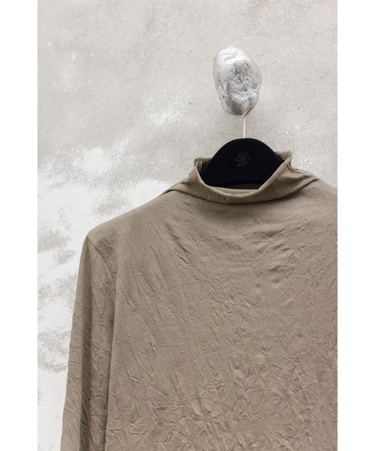 유스(YOUTH) Mock-neck Jersey Top - Brown
