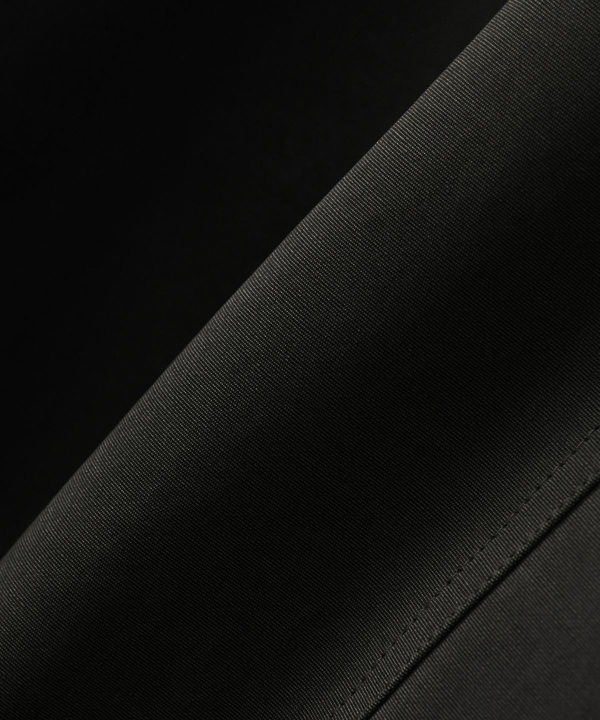토피(TOFFEE) 오버핏 클래식 롱 파카 (BLACK)