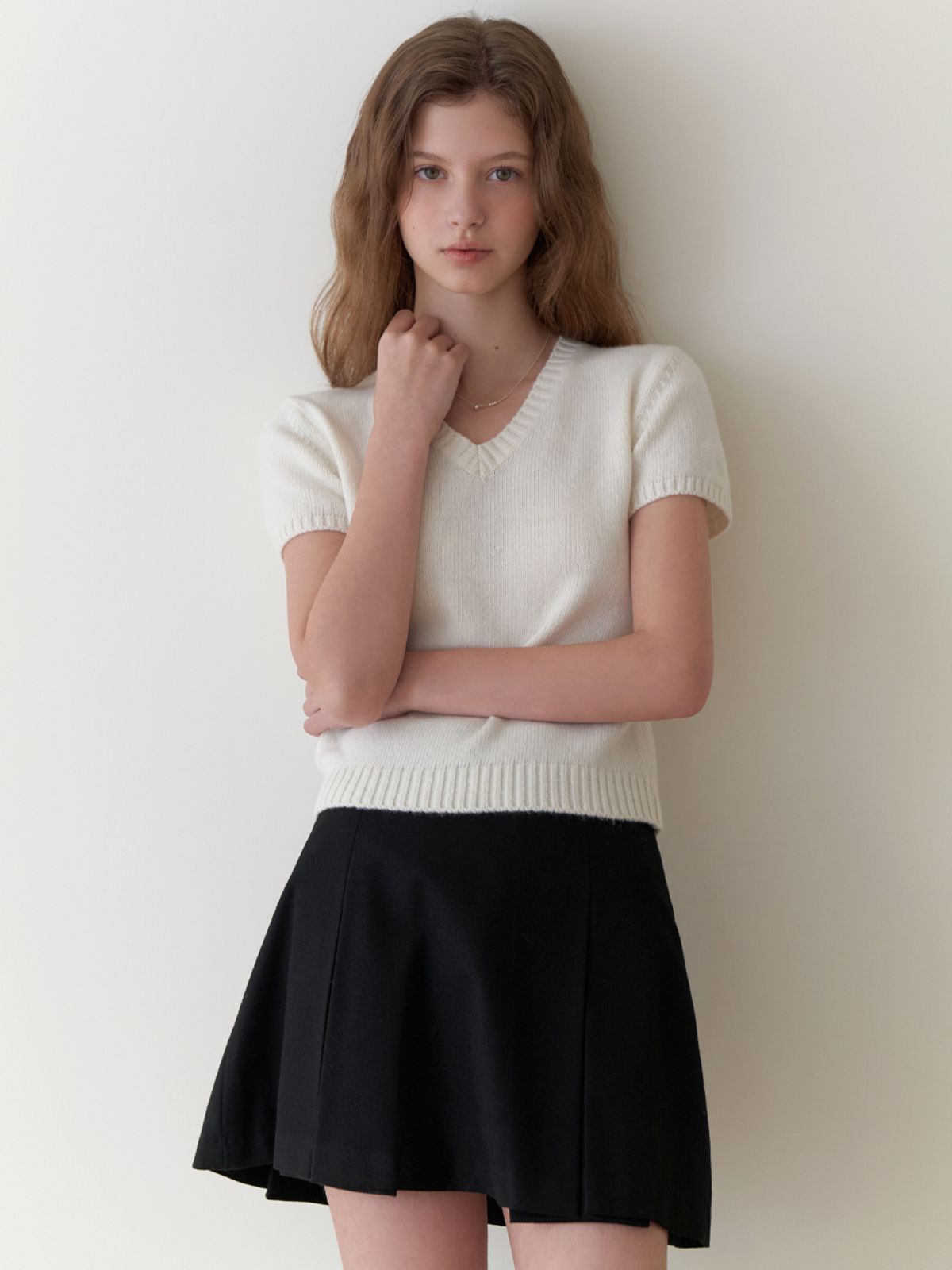 리엘(RE L) Fav half v knit (ivory)