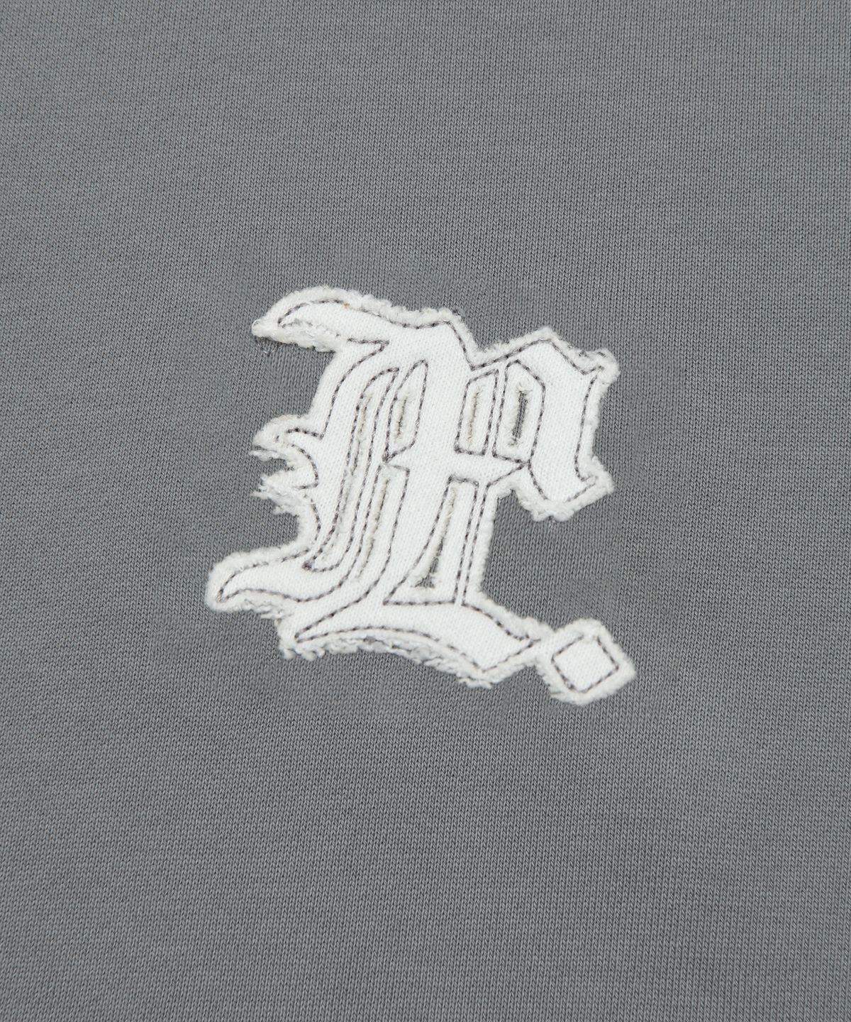 엘엠씨(LMC) WM GOTHIC APPLIQUE CROPPED HOODIE gray