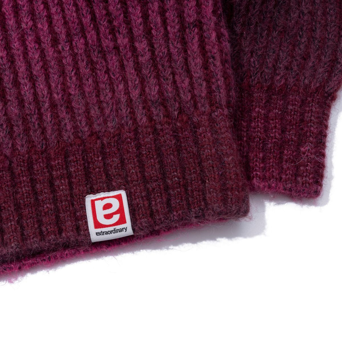 엑스트라오디너리(EXTRAORDINARY) GRADIENT SWEATER  WINE