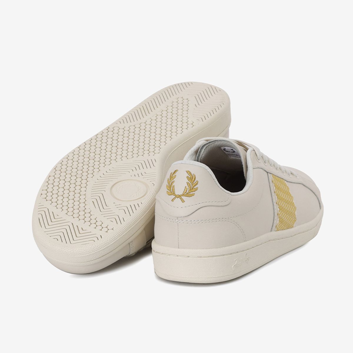 프레드페리(FRED PERRY) B721 레더/테잎 디테일 (560) SFPM2438302-560