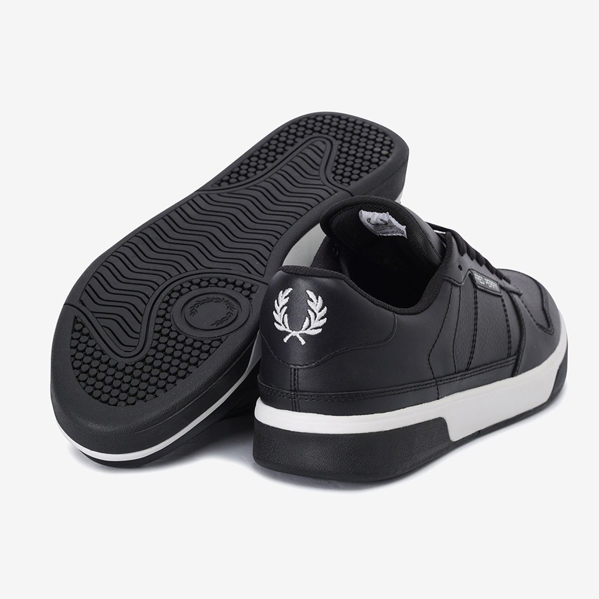 프레드페리(FRED PERRY) B300 텍스쳐드 레더 (843) SFPM2437325-843