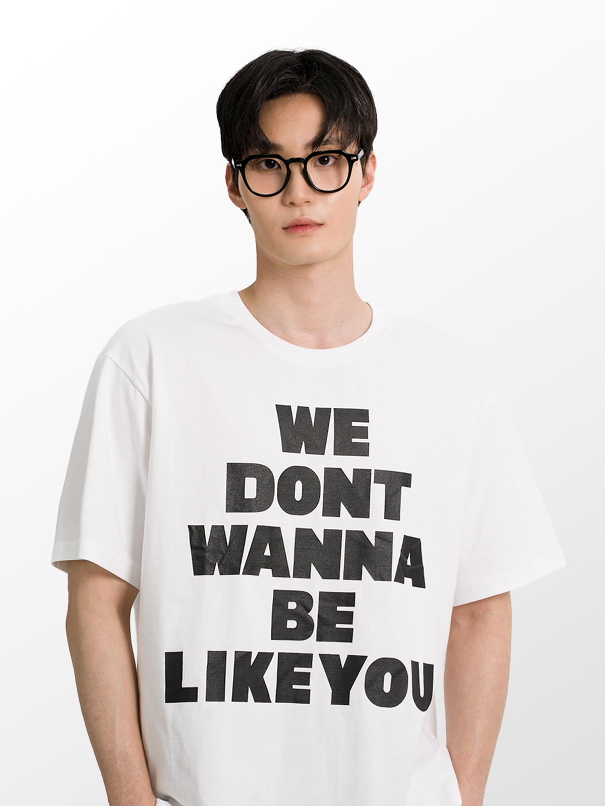 현 스튜디오(HYUN STUDIO) LETTERING T-SHIRT [UNISEX]
