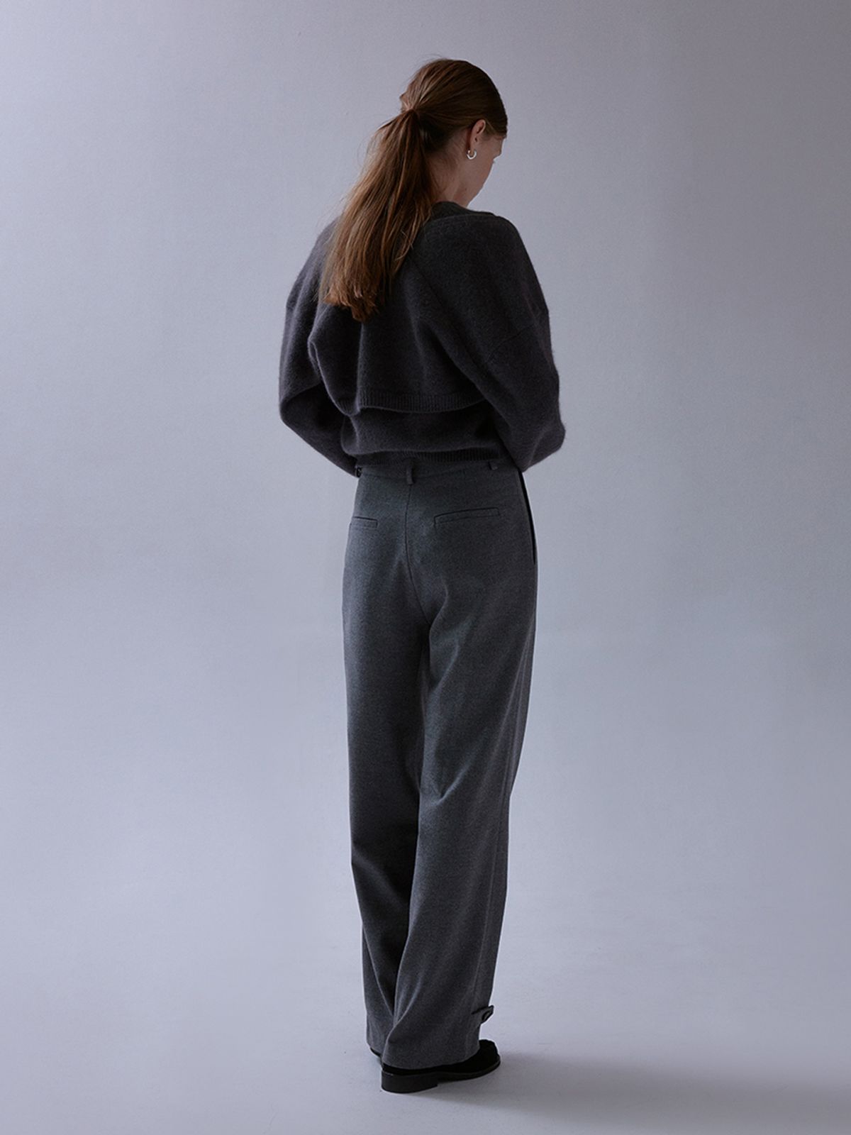 더미튼(THEMITTEN) Mod wool button pants (charcoal)