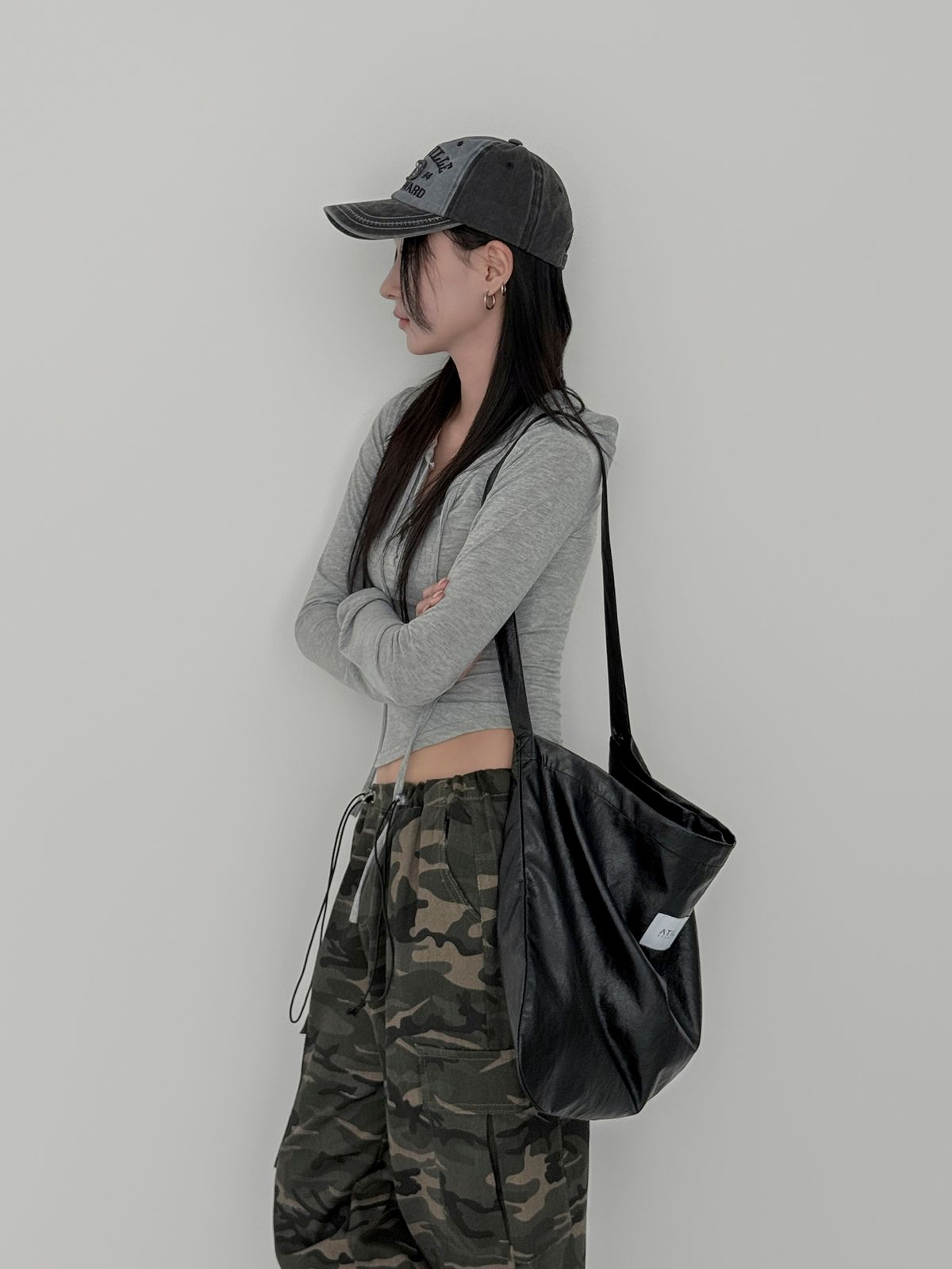 어틸스튜디오(ATIL STUDIO) 데일리 크로스 숄더 에코백 _ [블랙]