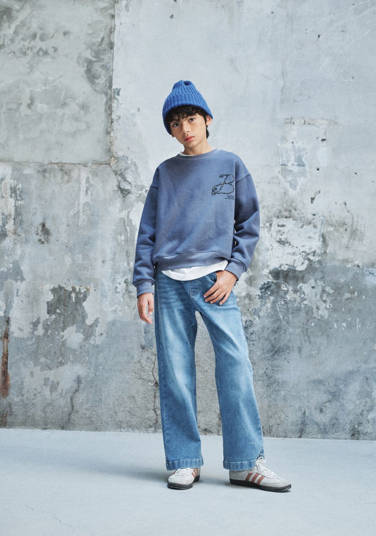 블루테일(BLUETAIL) 차콜그레이 기모 맨투맨