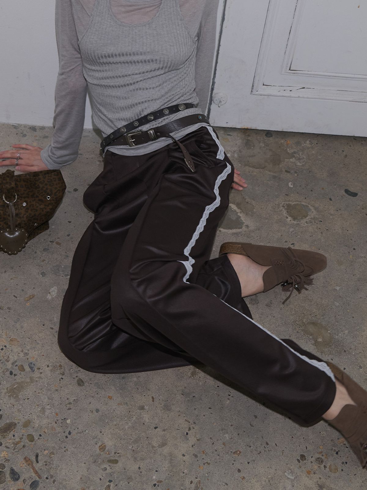 레이브(RAIVE) Lace Track Pants VW4AL354_2color