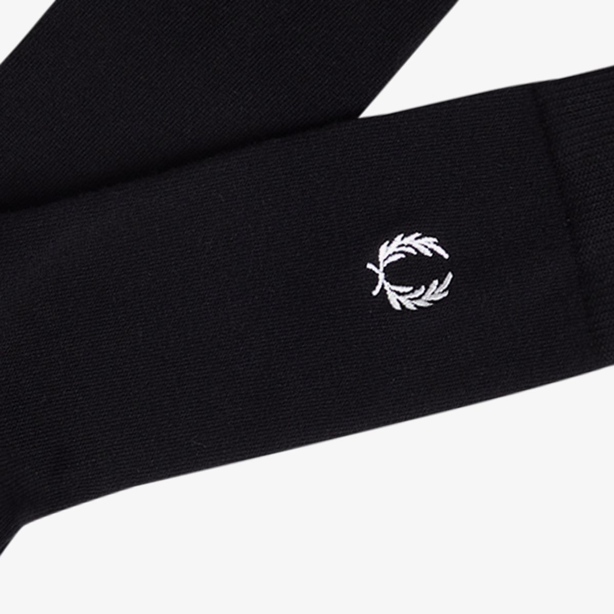 프레드페리(FRED PERRY) 클래식 로렐 리스 삭스 - 블랙/스노우화이트 C37135-843