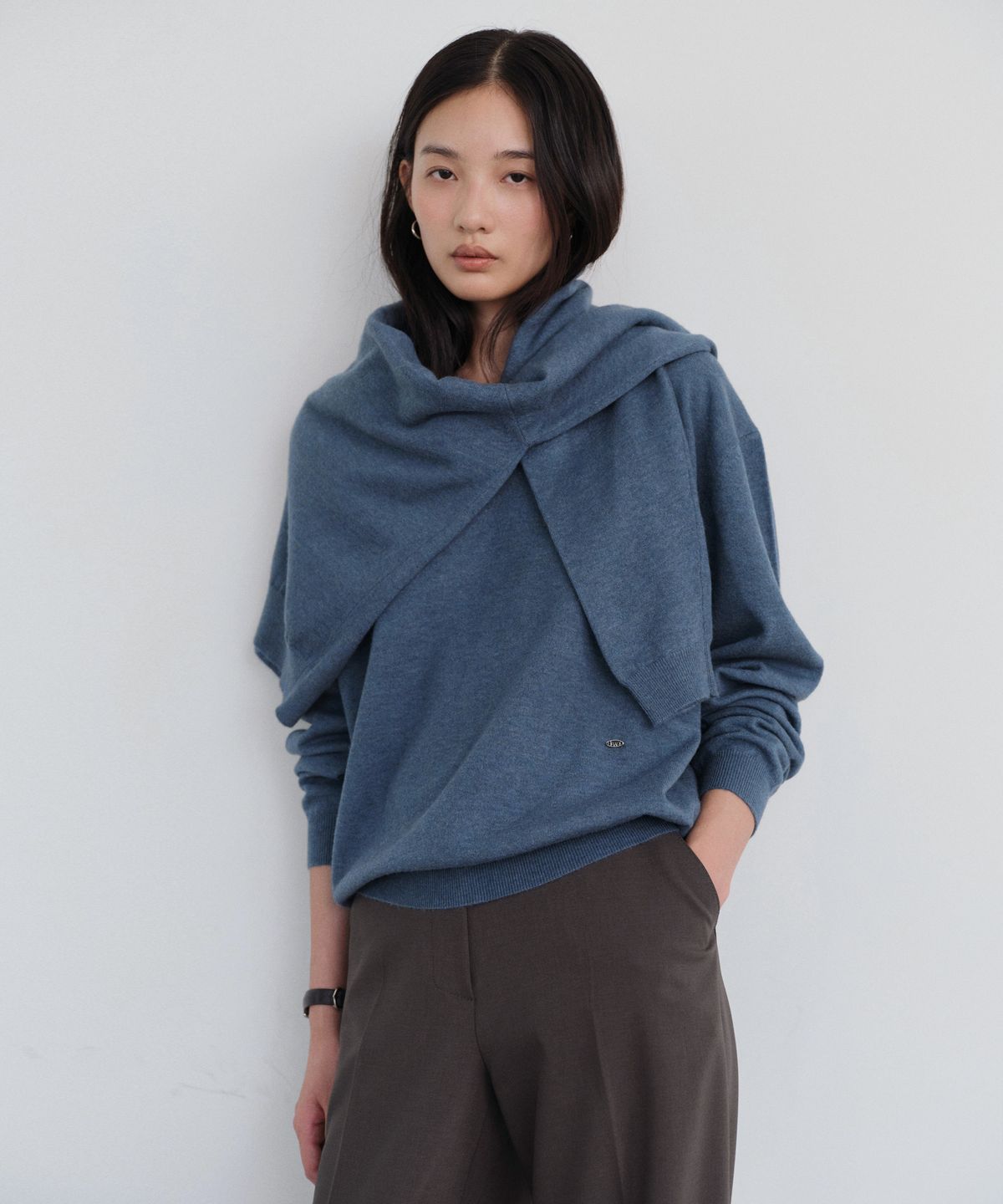 유라고(URAGO) Washable V-neck knit & cardigan set