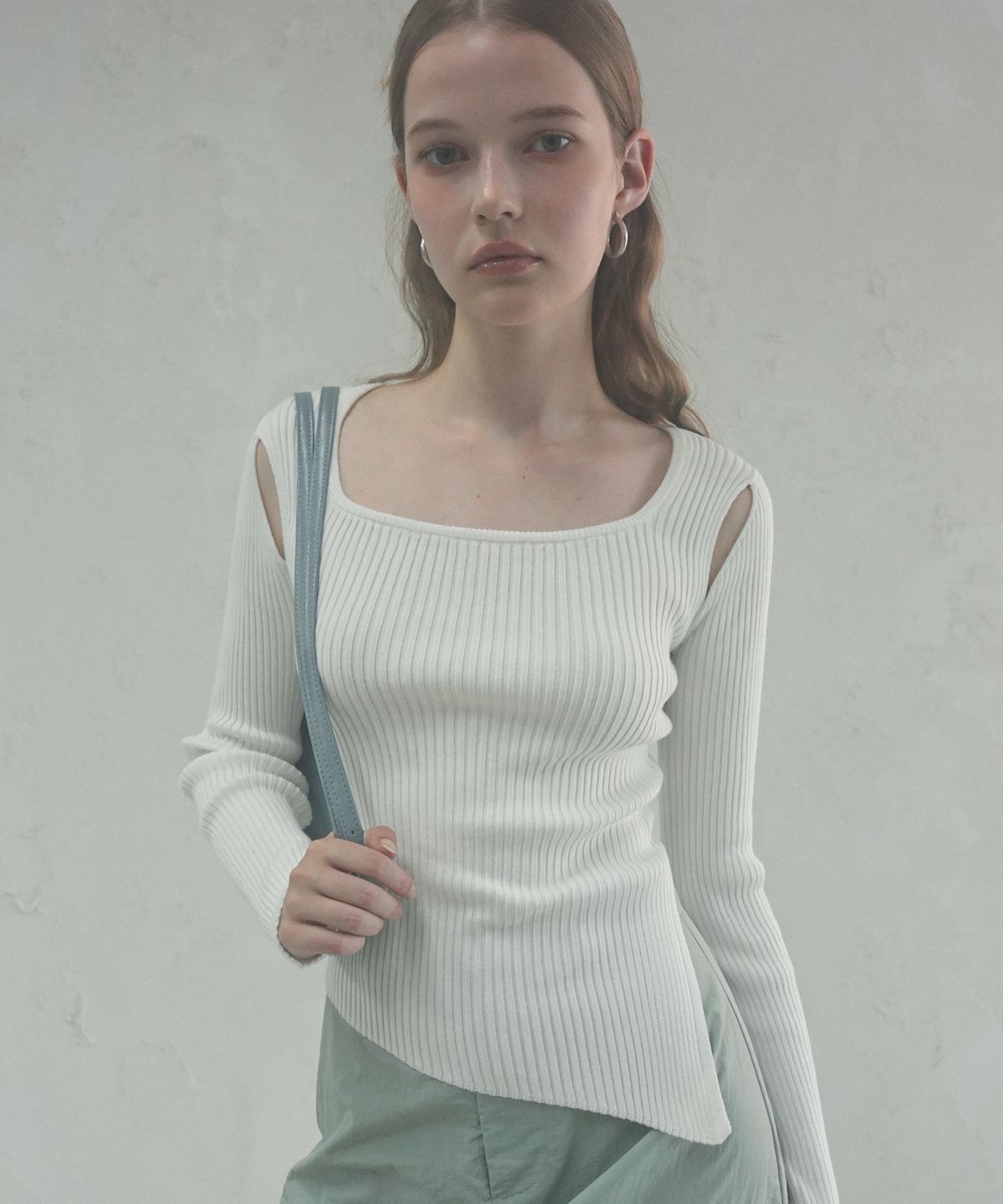 어반드레스(AVANDRESS) Hilda Shoulder-hole Knit - 4COL