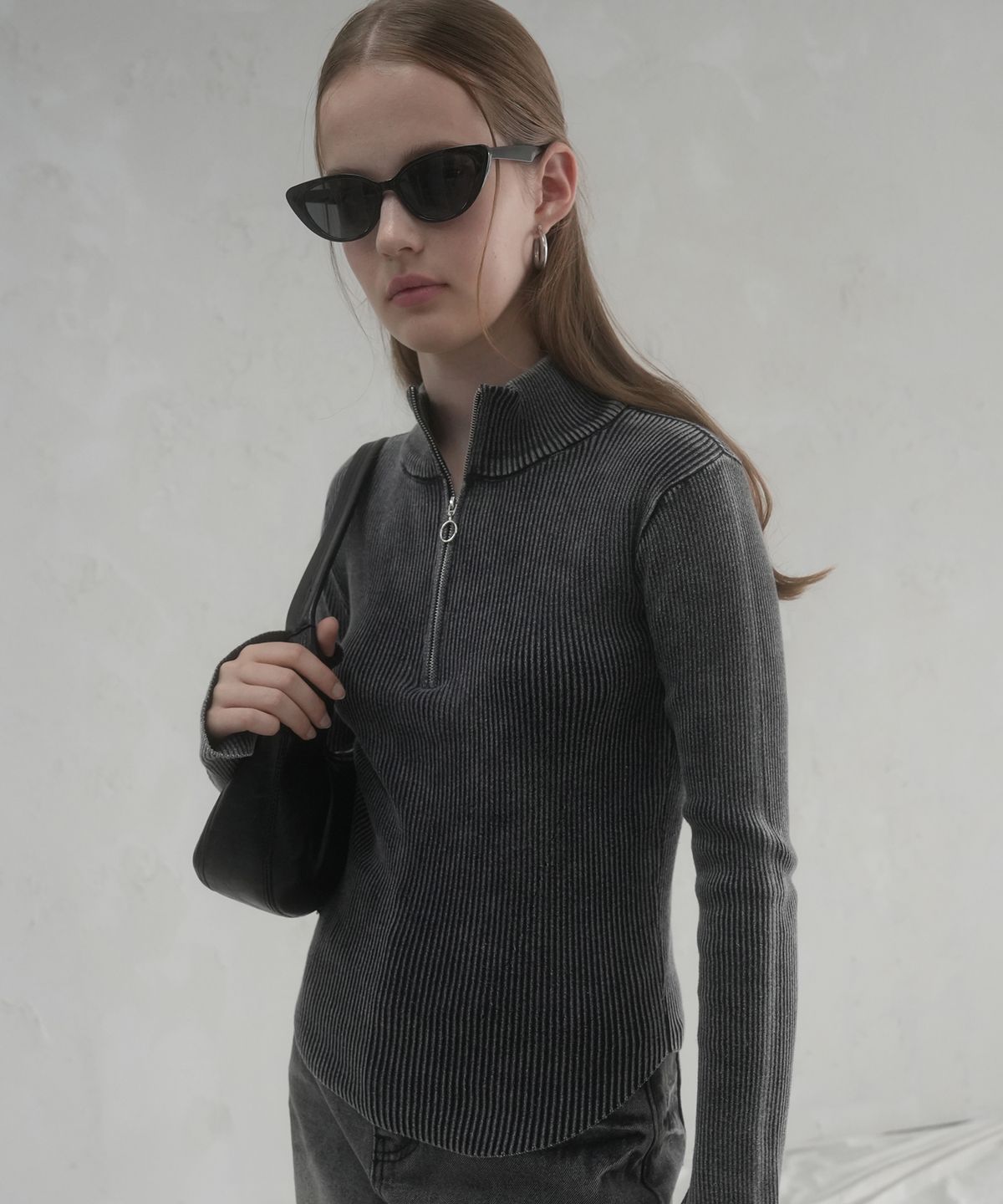 어반드레스(AVANDRESS) May Bell Sleeve Half Zip-up Knit - 3COL