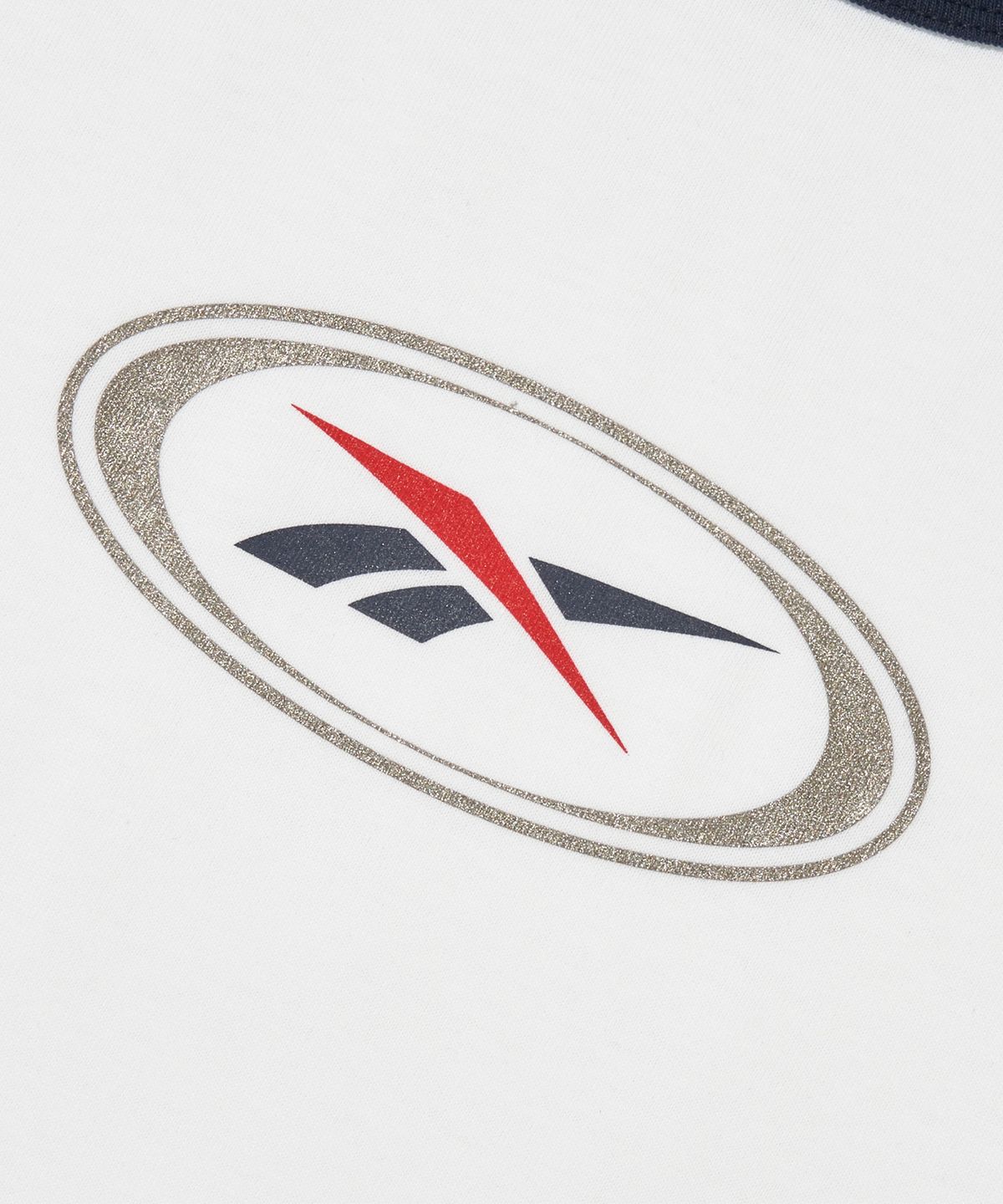 리복(REEBOK) 에센셜 세미 크롭 링거 티셔츠 (W) - 화이트