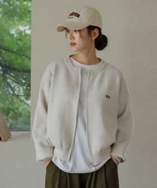MUSINSA | FRENCHCHIC Course Egg Embroidery Two Way Knit Zip