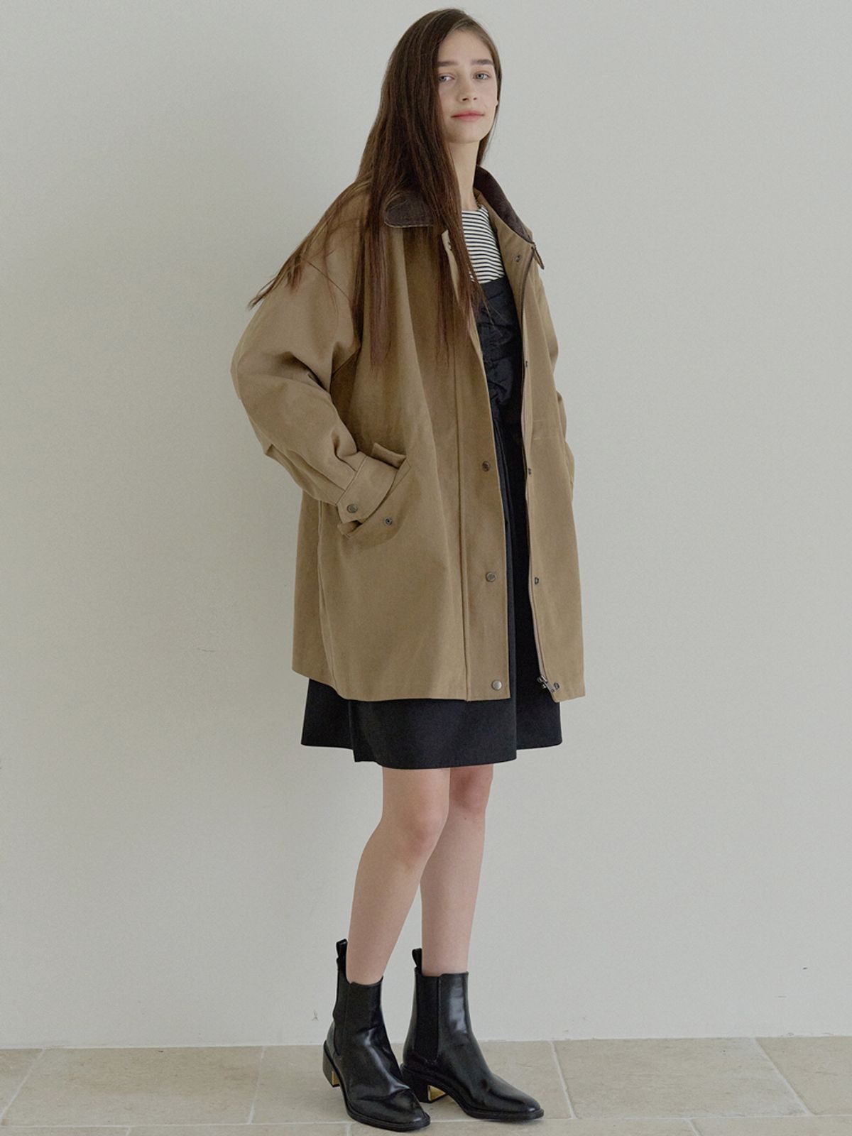 아방(AVANT-G) Corduroy Collar Safari Jumper - CAMEL