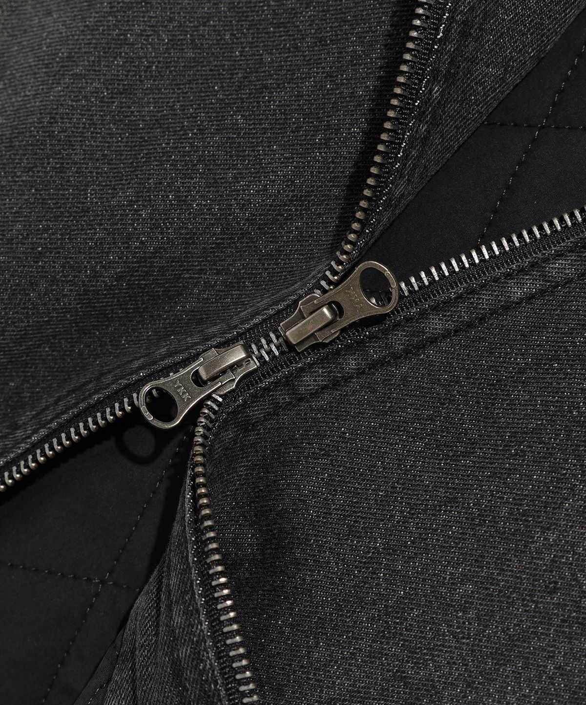 이스트쿤스트(ISTKUNST) PANELED DENIM HOOD ZIP-UP_BLACK(IK2EFMD111A)
