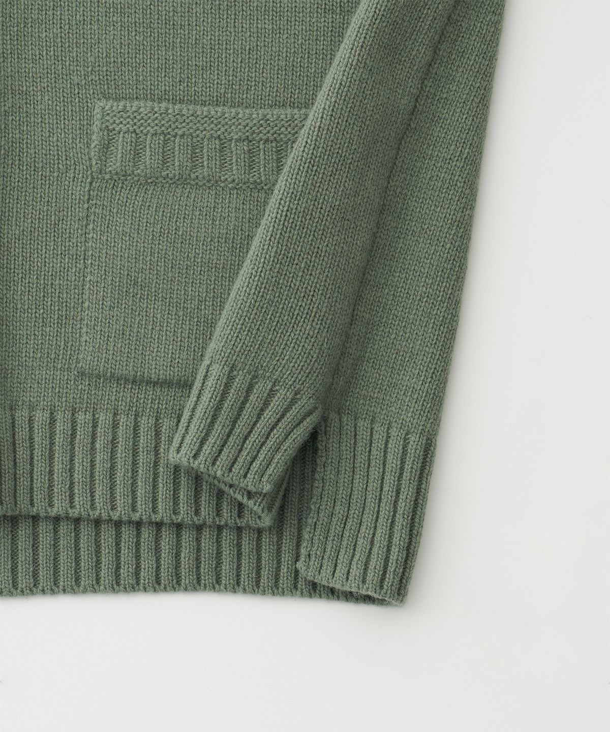 어나더 오피스(ANOTHER OFFICE) Guernsey Cardigan (Light Green)