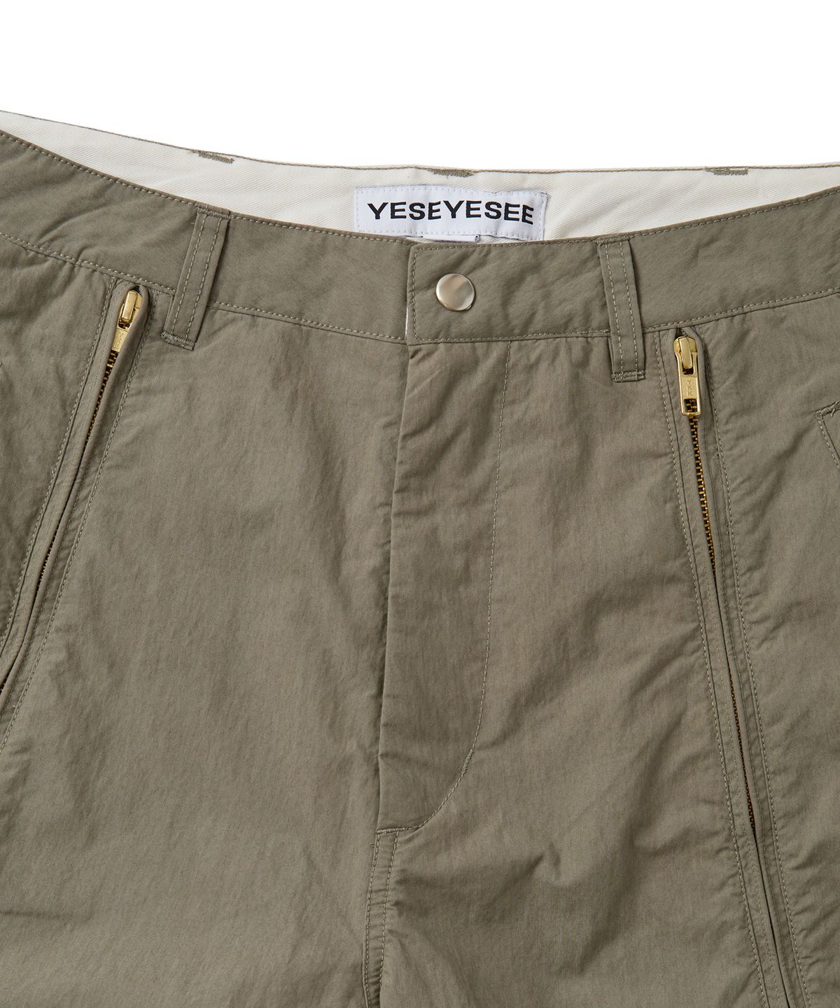 예스아이씨(YESEYESEE) CN Vertical Zip Pants Sage Green