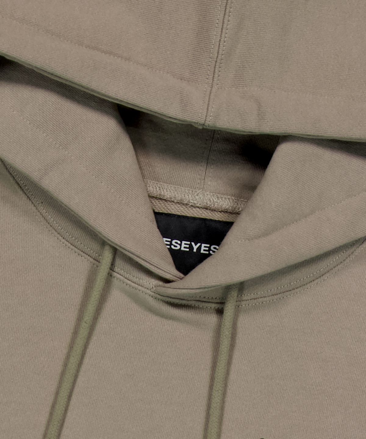 예스아이씨(YESEYESEE) C-Logo Hoodie Stone