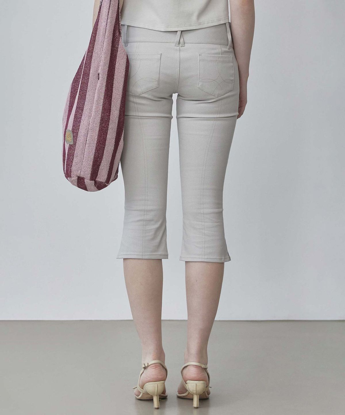스컬프터(SCULPTOR) 90s Cotton Capri Pants Gray