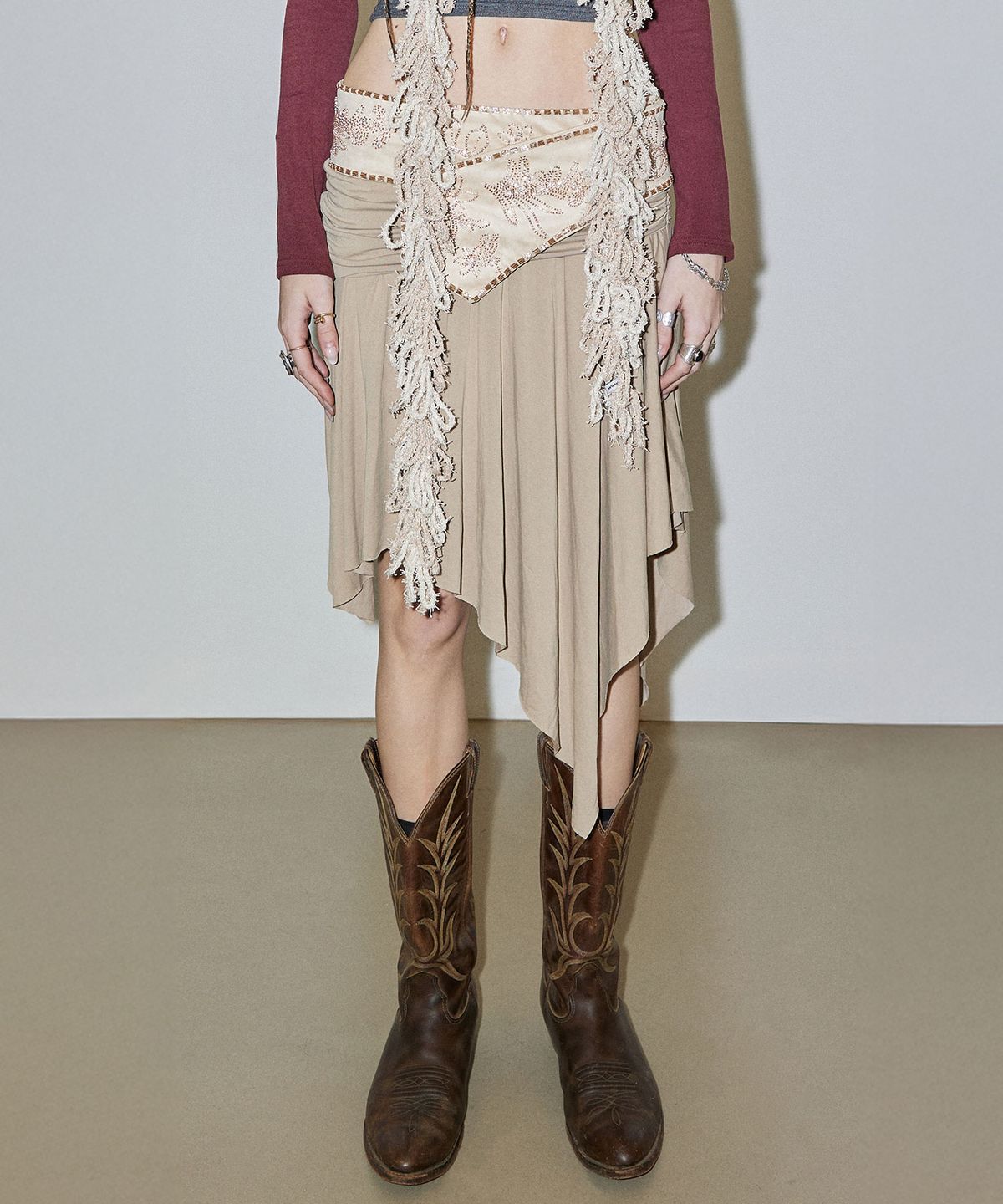 스컬프터(SCULPTOR) Beaded Jersey Skirt Beige
