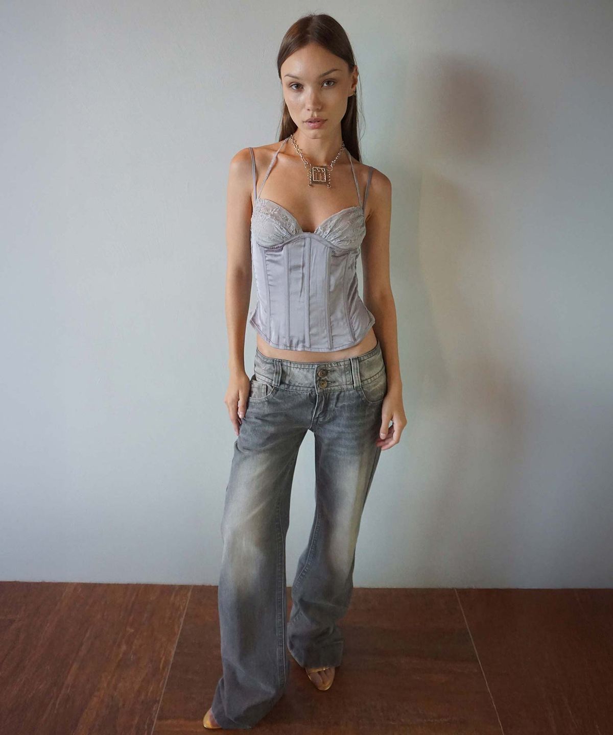 스컬프터(SCULPTOR) 90s Glossy Corset Top Gray