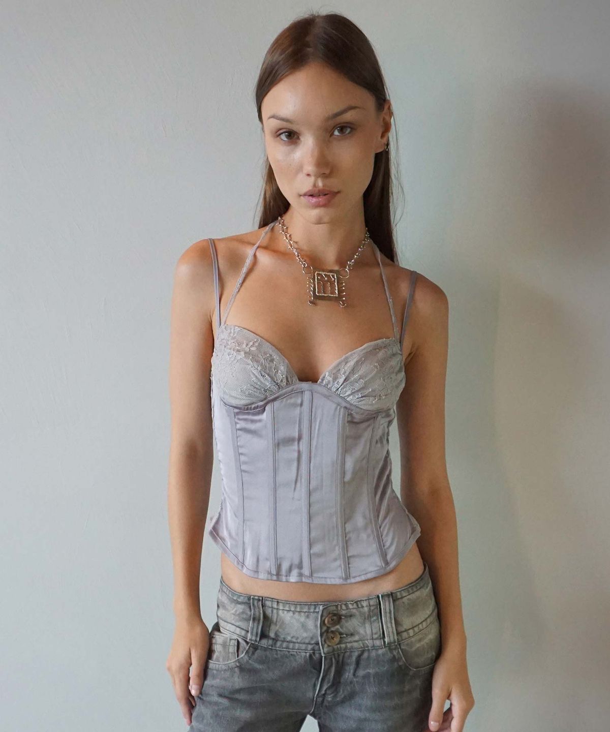 스컬프터(SCULPTOR) 90s Glossy Corset Top Gray