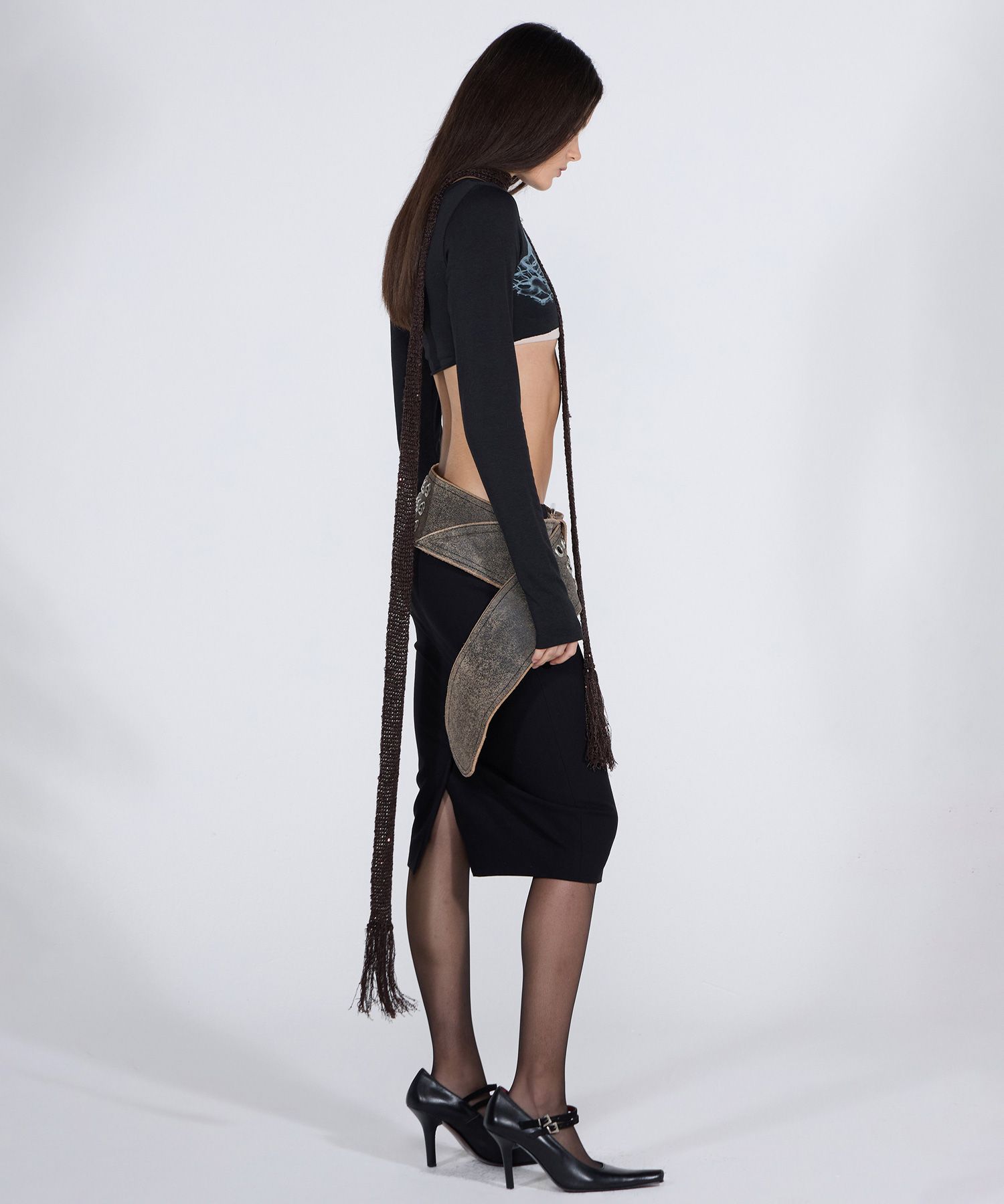 MUSINSA | SCULPTOR Micro Underboob Tee Black