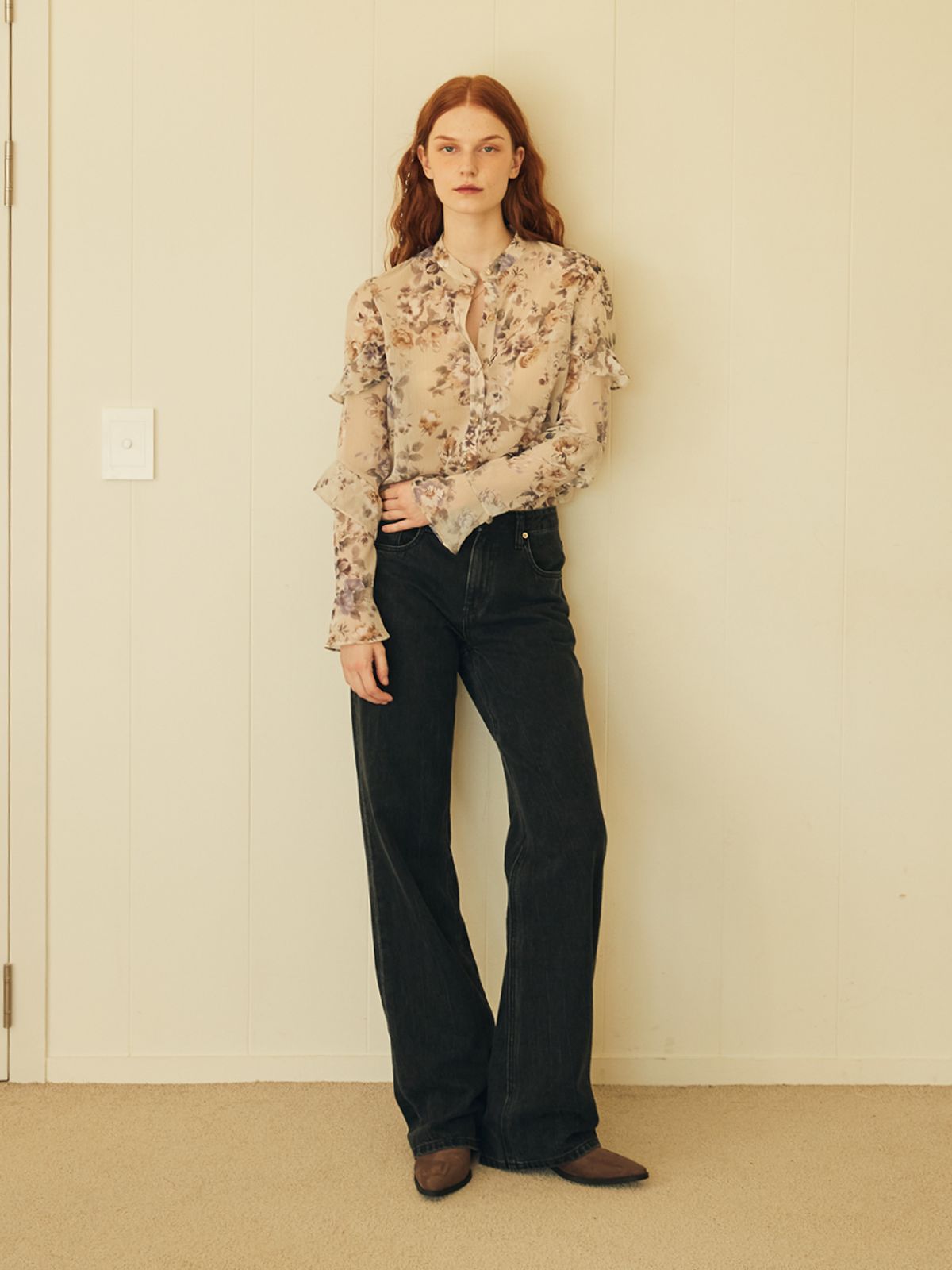 오앨(OUEL) RUFFLE SLEEVE CHIFFON BLOUSE_BEIGE