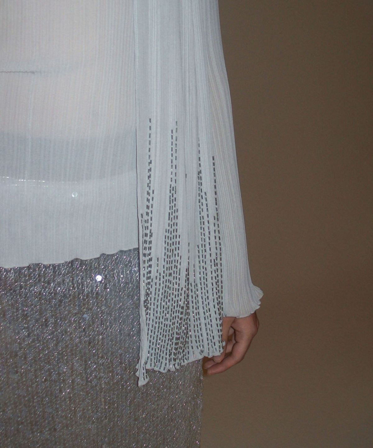 스컬프터(SCULPTOR) Beaded Scarf Set-Up Top Ice Gray