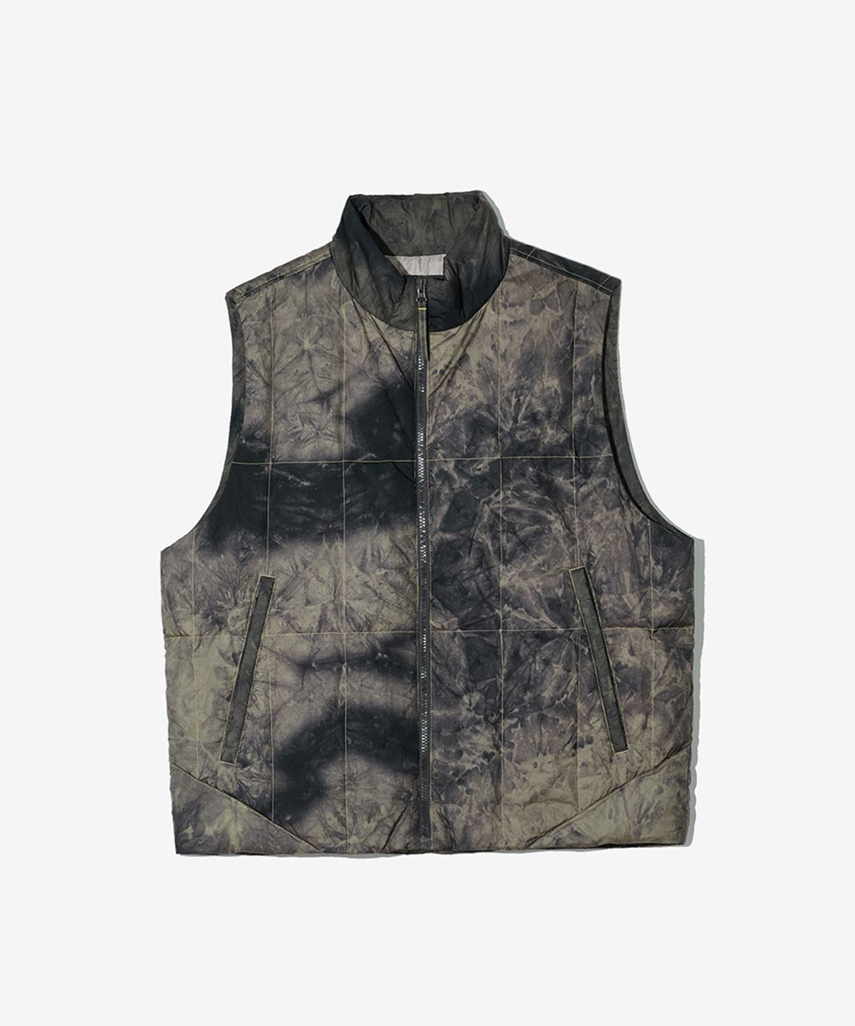 논타입(NONTYPE) CLOUD LIGHT DOWN VEST (KHAKI)