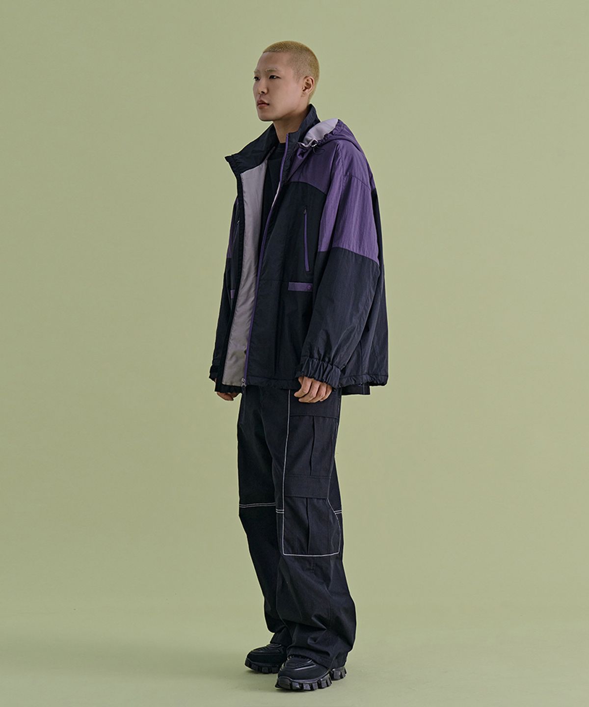 논타입(NONTYPE) COLOR BLOCKED JUMPER (BLACK)