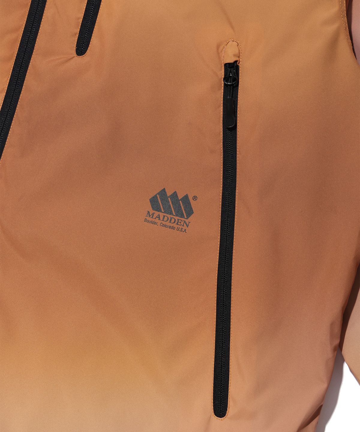 매든(MADDEN) AURORA SHELL JACKET ORANGE