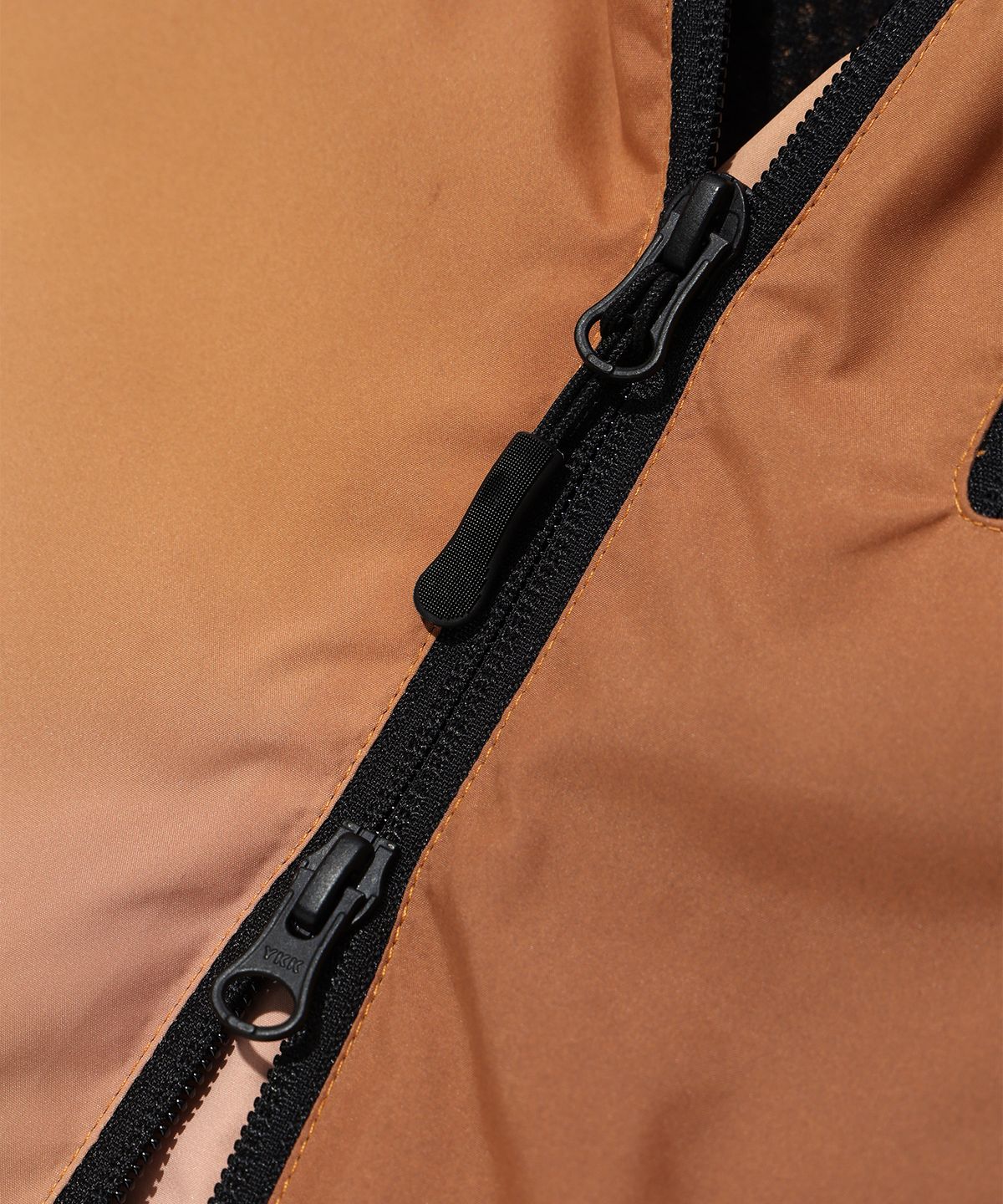 매든(MADDEN) AURORA SHELL JACKET ORANGE