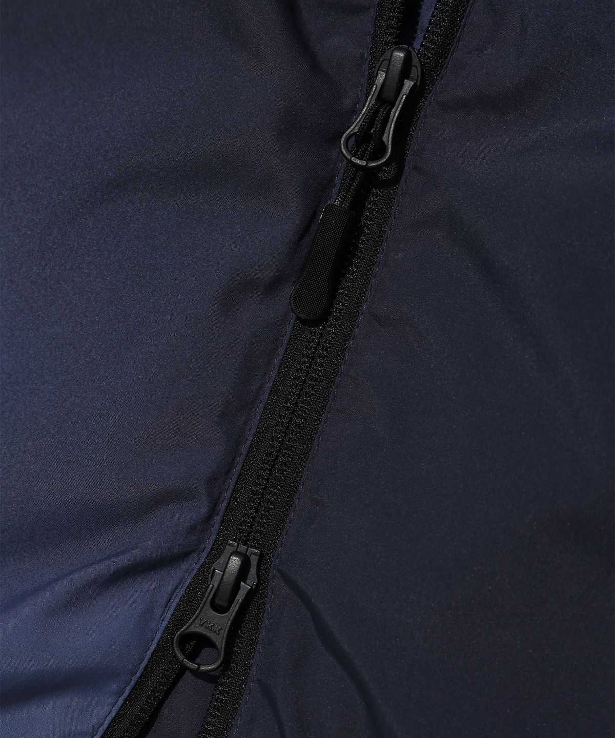 매든(MADDEN) AURORA SHELL JACKET BLACK