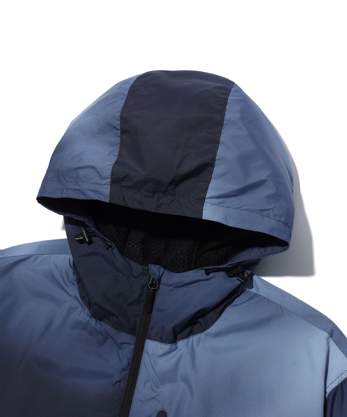 매든(MADDEN) AURORA SHELL JACKET BLACK